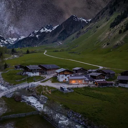 Kaser Premium Am Berg Ferienhaus Neustift im Stubaital