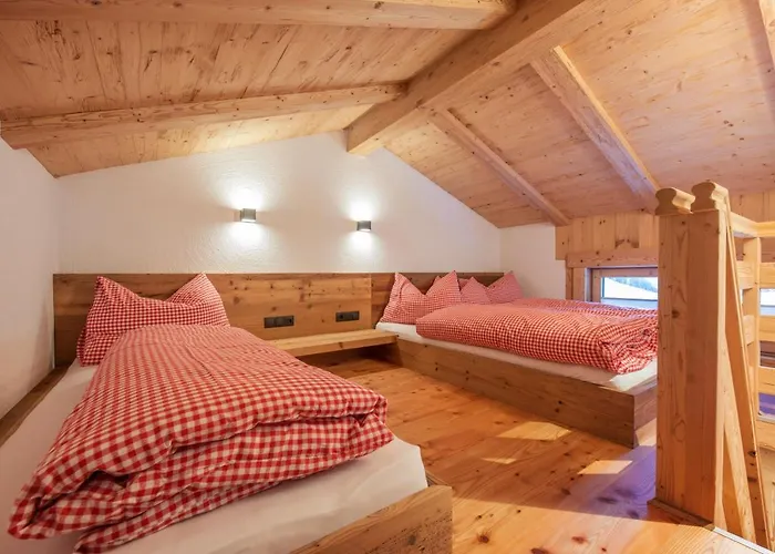 Kaser Premium Am Berg بيت للعطل نيوستيف ام ستوبيتا