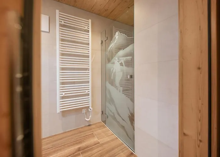 Kaser Premium Am Berg بيت للعطل نيوستيف ام ستوبيتا