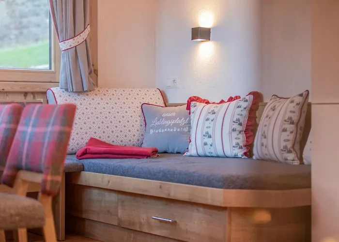 Kaser Premium Am Berg نيوستيف ام ستوبيتا